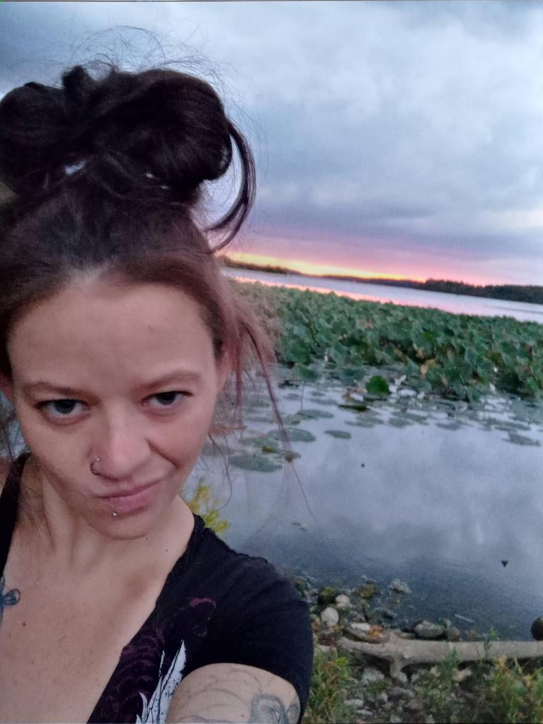 Lončikaa4