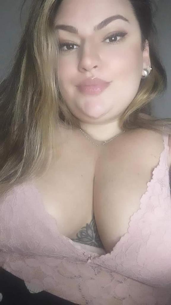 XBigBootyGirlX